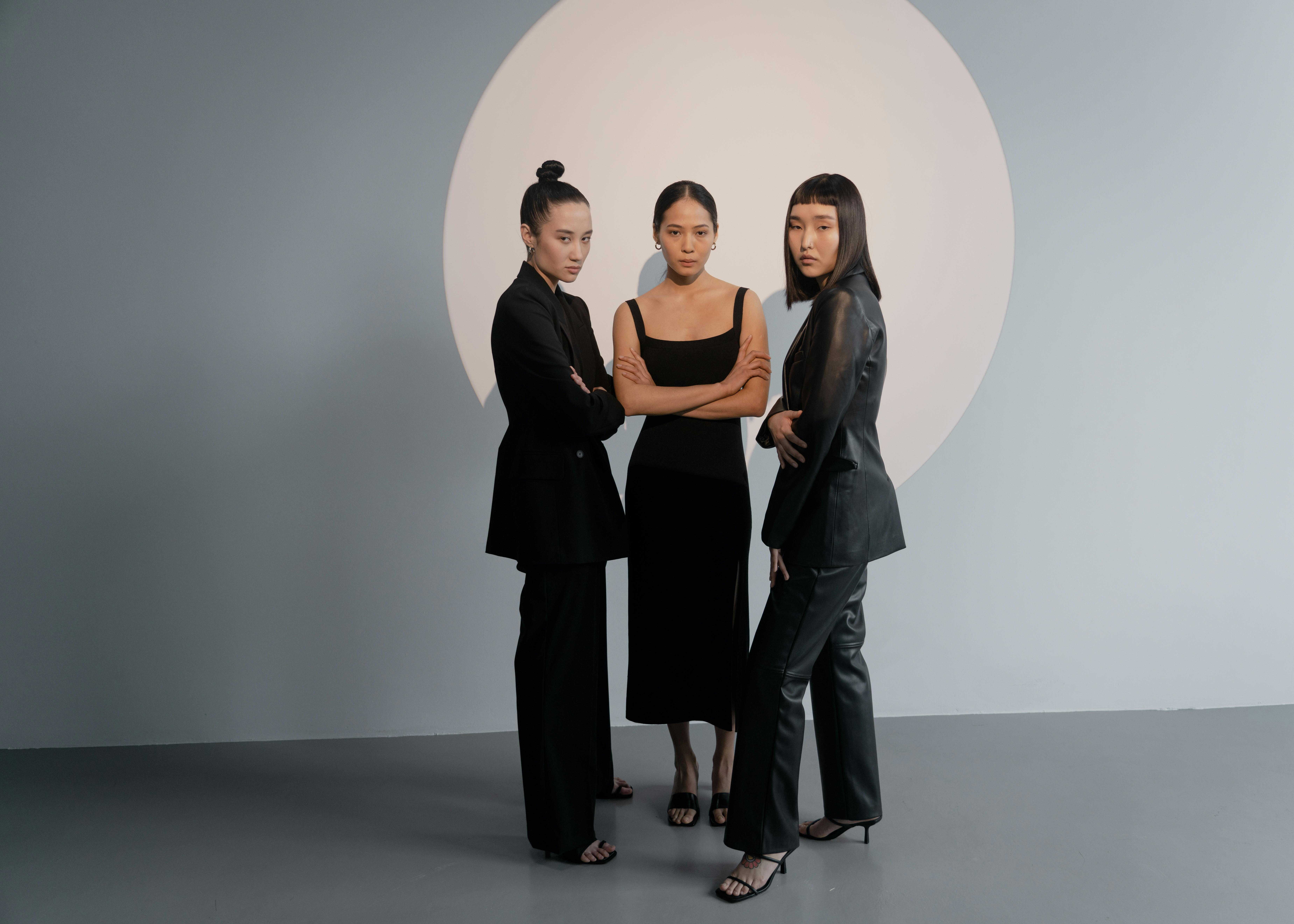 181003_erina_recruit_10_topslide